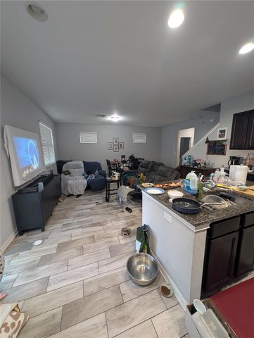 2202 E 23RD AVENUE, Tampa, FL 33605