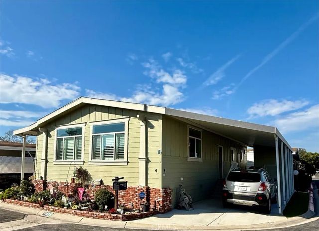 18601 Newland 4, Huntington Beach, CA 92646