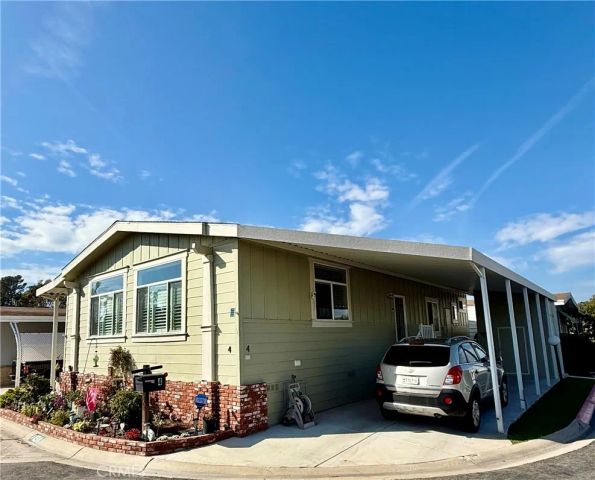 18601 Newland 4, Huntington Beach, CA 92646