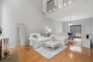 701 Bering Drive 102, Houston, TX 77057