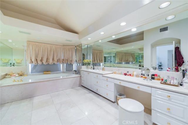 439 Deodar Lane, Bradbury, CA 91008