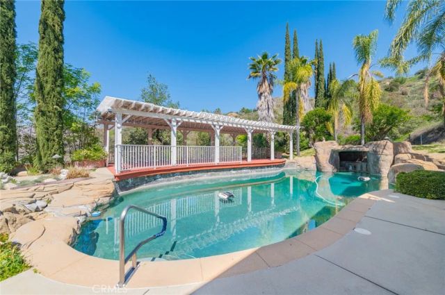 439 Deodar Lane, Bradbury, CA 91008