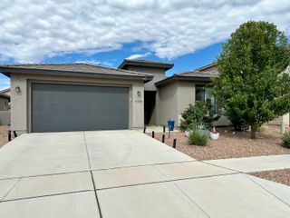 6105 WYETH Drive SE, Albuquerque, NM 87106