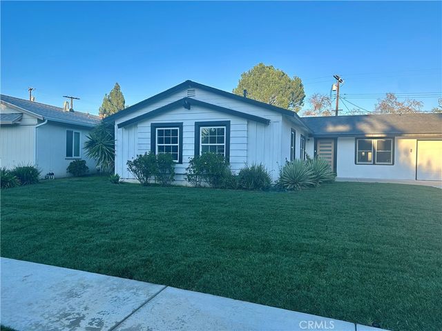 23025 Covello Street, West Hills, CA 91307
