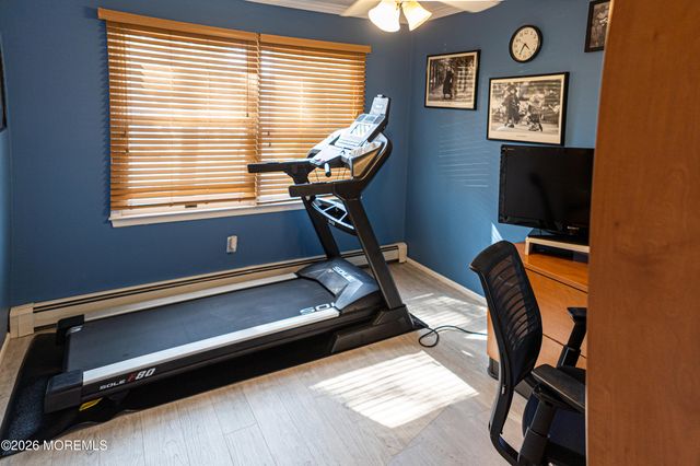 10 Cardinal Drive, Toms River, NJ 08755