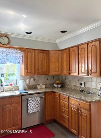 10 Cardinal Drive, Toms River, NJ 08755
