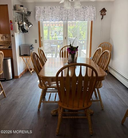 10 Cardinal Drive, Toms River, NJ 08755