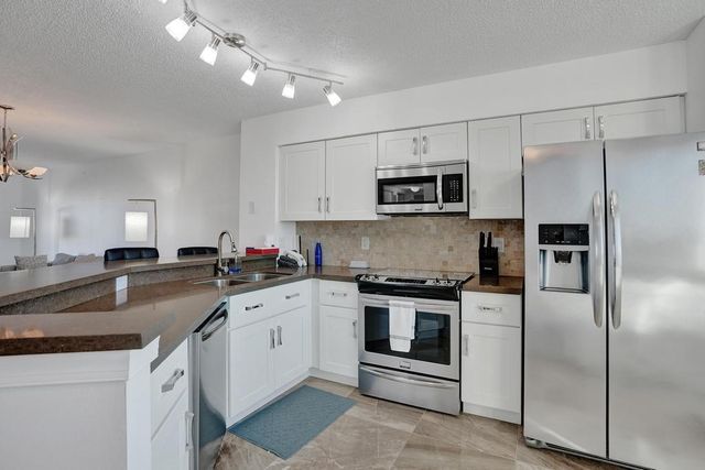 2334 S Cypress Bend Drive 907, Pompano Beach, FL 33069