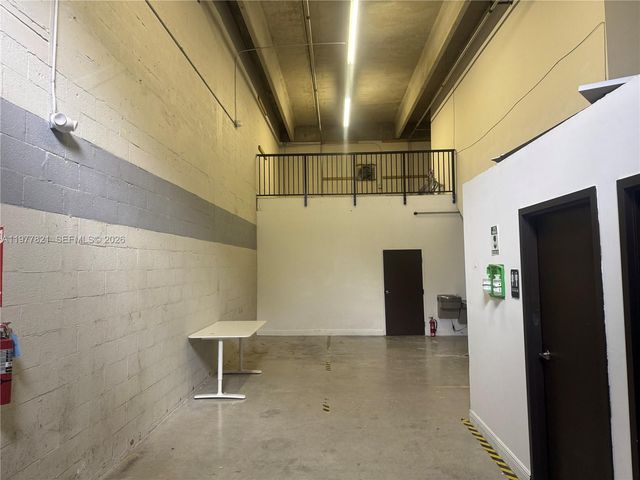 10171 NW 58th St 6 & 7, Doral, FL 33178