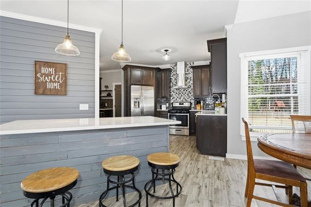 6218 Braidwood NW Way, Acworth, GA 30101