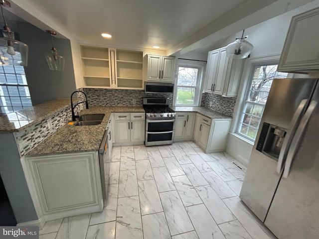 6528 PARNELL AVE, Baltimore, MD 21222
