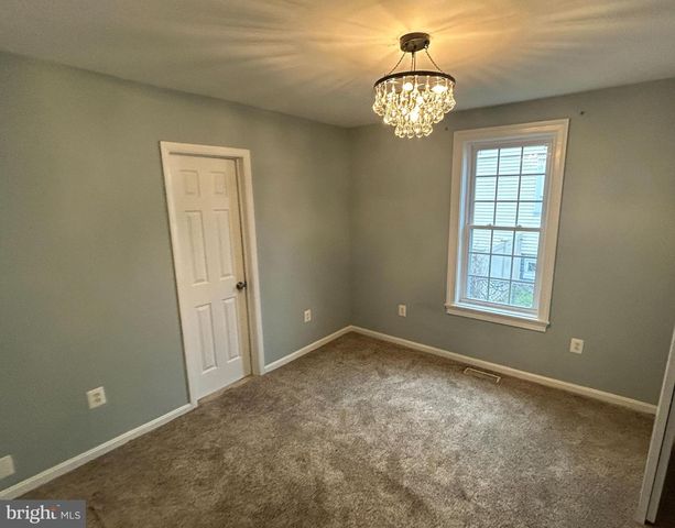 6528 PARNELL AVE, Baltimore, MD 21222