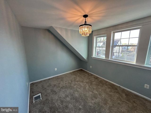 6528 PARNELL AVE, Baltimore, MD 21222