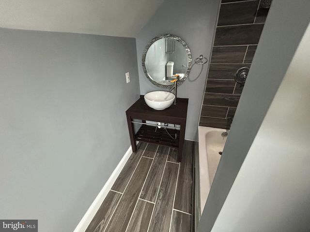 6528 PARNELL AVE, Baltimore, MD 21222
