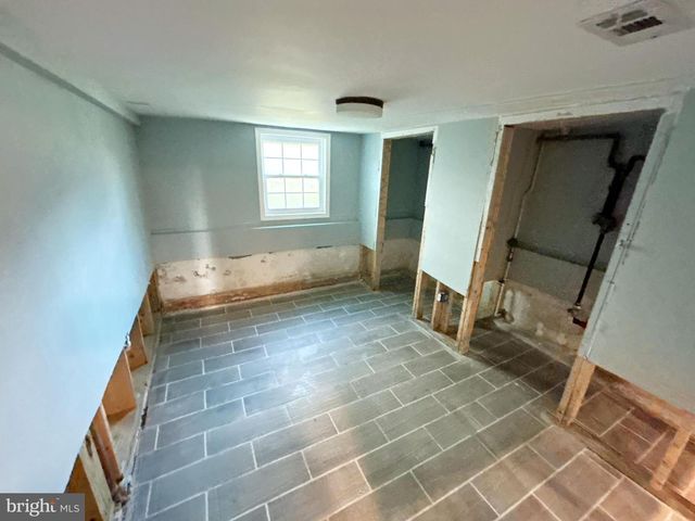 6528 PARNELL AVE, Baltimore, MD 21222