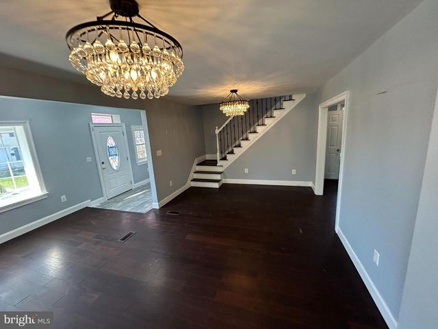 6528 PARNELL AVE, Baltimore, MD 21222