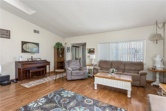 7554 Willow Way, Highland, CA 92346