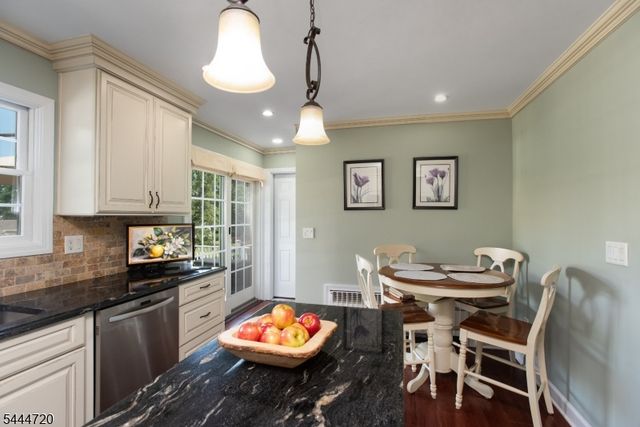 1238 Millstone River Rd, Hillsborough Twp., NJ 08844
