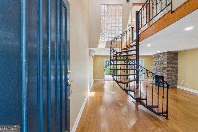 1023 Riverbend Club Drive SE, Atlanta, GA 30339