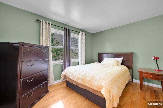 9 Wooded Hill Lane, Randolph Township, NJ 07869