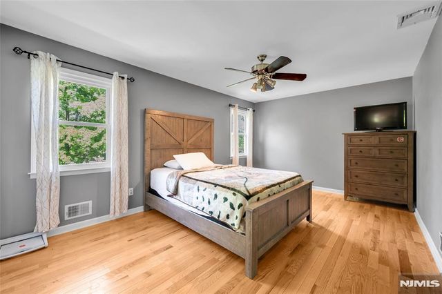 9 Wooded Hill Lane, Randolph Township, NJ 07869