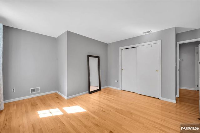 9 Wooded Hill Lane, Randolph Township, NJ 07869