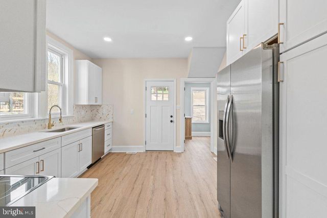 910 MAIN ST, Delta, PA 17314