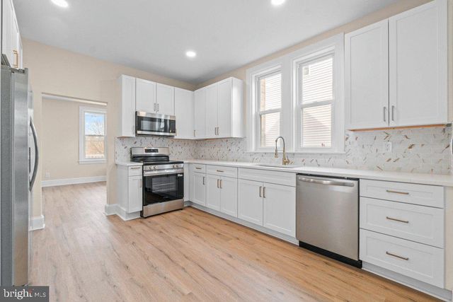 910 MAIN ST, Delta, PA 17314