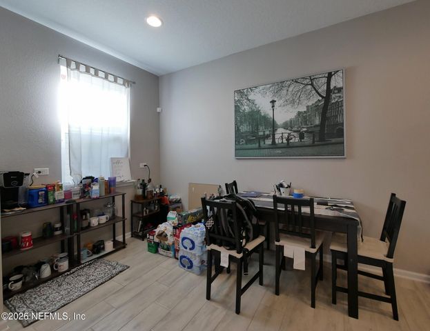 9454 SCAUP Way, Jacksonville, FL 32218