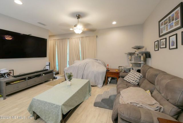 9454 SCAUP Way, Jacksonville, FL 32218