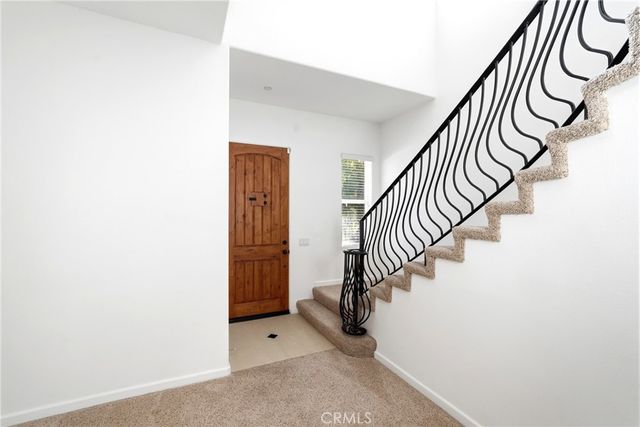 585 Via Pueblo, Riverside, CA 92507