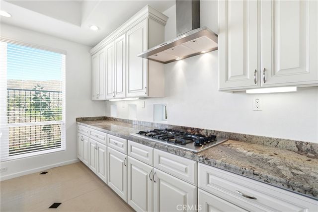 585 Via Pueblo, Riverside, CA 92507