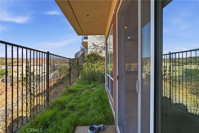 585 Via Pueblo, Riverside, CA 92507