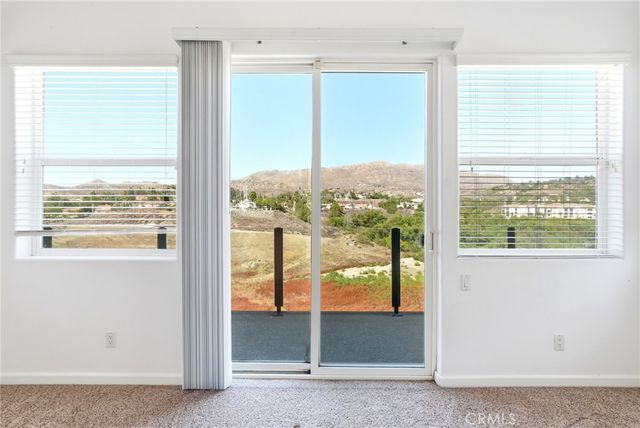 585 Via Pueblo, Riverside, CA 92507