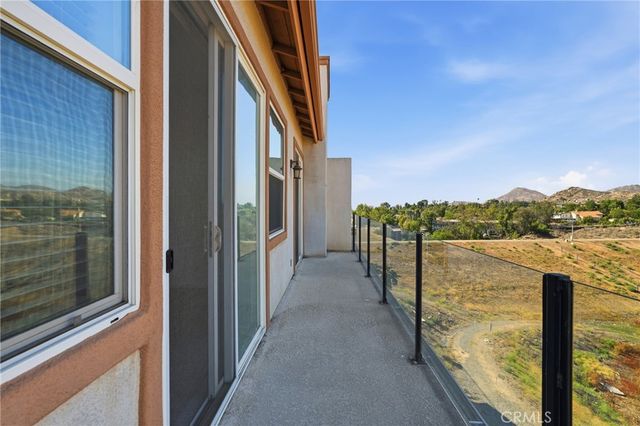 585 Via Pueblo, Riverside, CA 92507