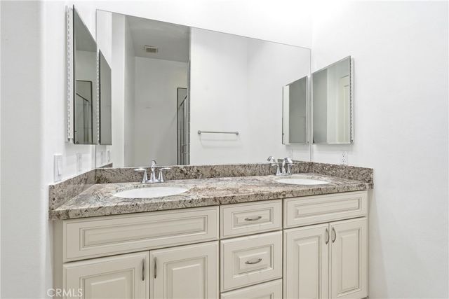 585 Via Pueblo, Riverside, CA 92507