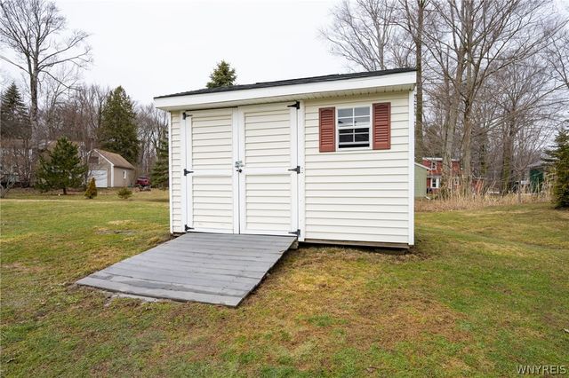 3050 Hillbrook Drive, Eden, NY 14057