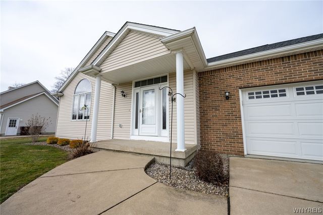 3050 Hillbrook Drive, Eden, NY 14057