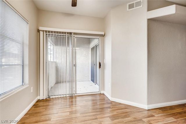 8425 Running Deer Avenue 102, Las Vegas, NV 89145