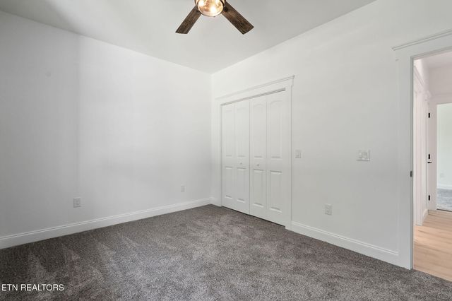 456 Lakeview Drive, Crossville, TN 38558