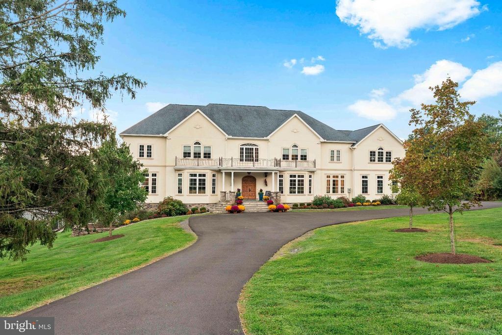 274 PINEVILLE RD, NEWTOWN, PA 18940 — exterior
