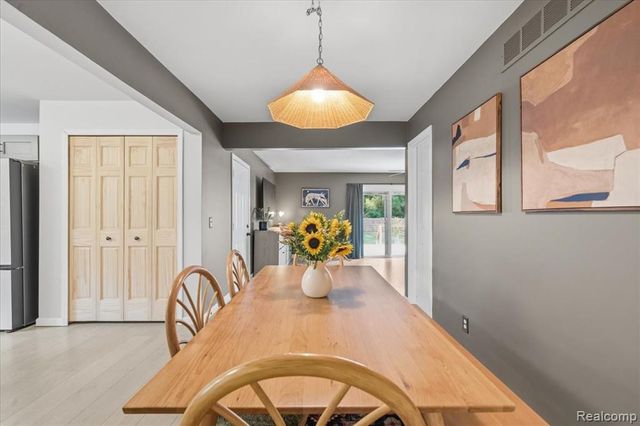 1475 N Irish Road, Davison, MI 48423