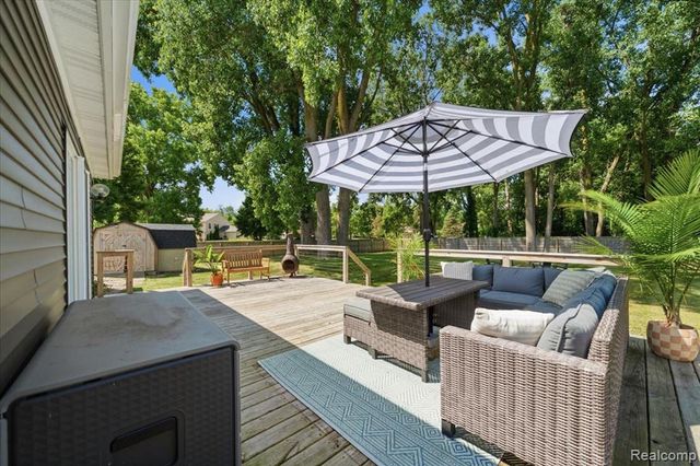 1475 N Irish Road, Davison, MI 48423