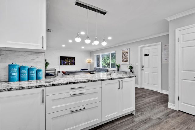 6860 Tyler Street, Hollywood, FL 33024