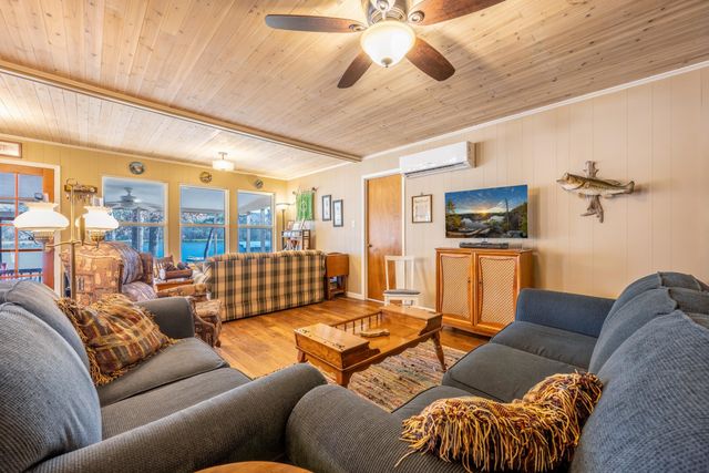 79 Private Road 7332, Frankston, TX 75763