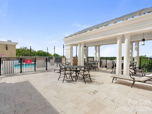 4620 Piedmont Row Drive 416, Charlotte, NC 28210