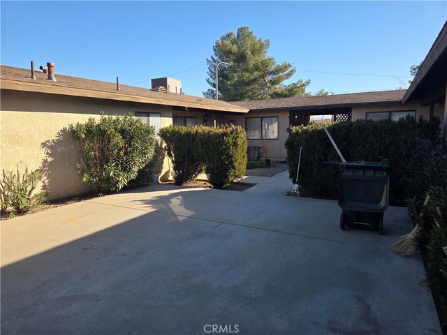 16580 Ramada Drive, Victorville, CA 92395