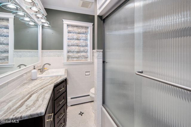 3009 Sunset Lane, Guilderland, NY 12303
