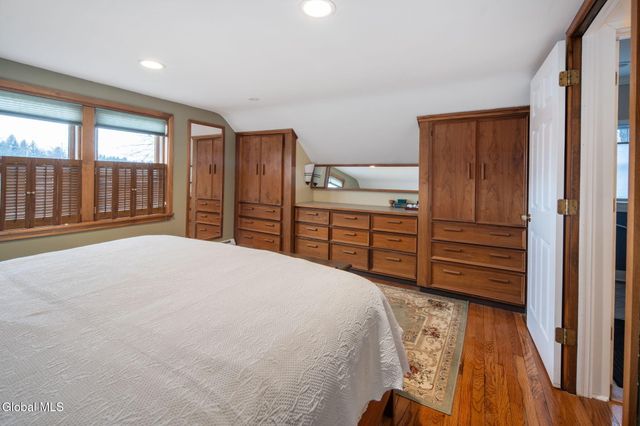 3009 Sunset Lane, Guilderland, NY 12303