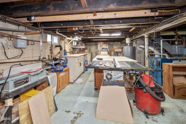 3009 Sunset Lane, Guilderland, NY 12303